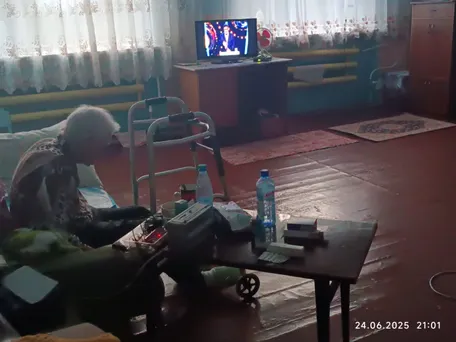 «Помогай ближнему по силе твоей и берегись, чтобы тебе не впасть в то же» 